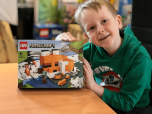 21178 lego minecraft fuchslodge spielzeugtester IMG 5259