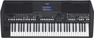 Yamaha PSR SX600