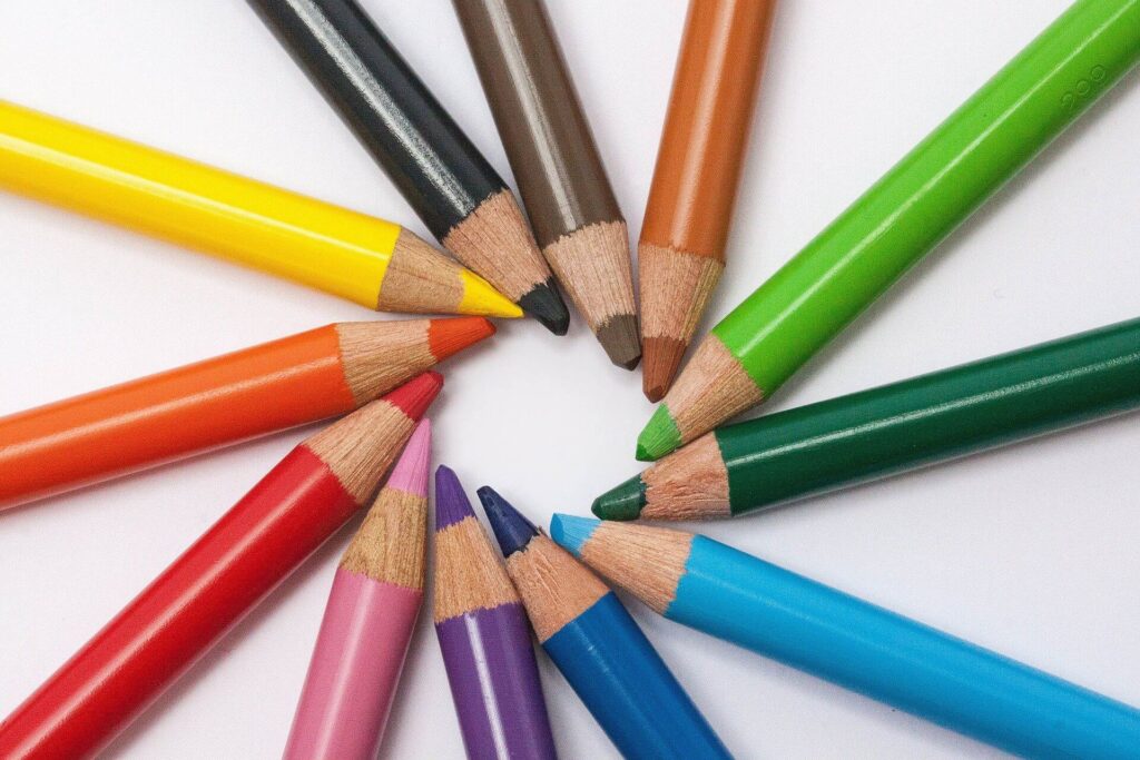 colored pencils 374771 1920 1