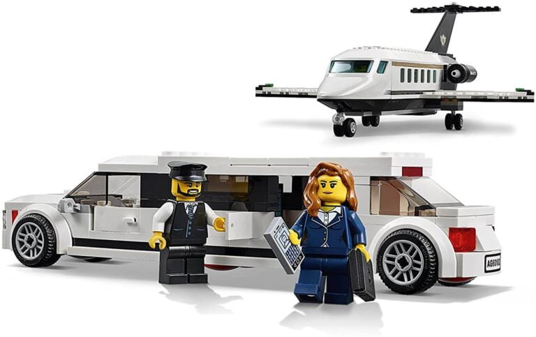 lego city 60102 features